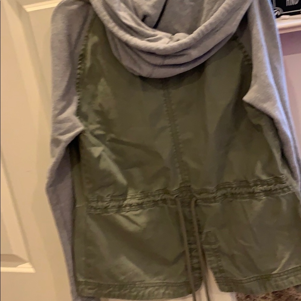 Hollister Jacket - Picture 4 of 4
